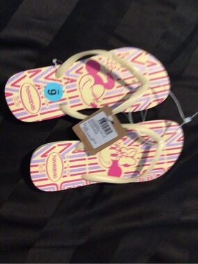 Havaianas Pink and Cream Minnie Mouse Flip Flops